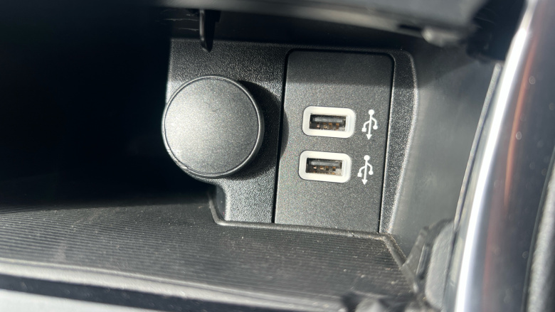 Ford Galaxy 2.5 FHEV 190 Titanium 5dr CVT Hybrid Estate